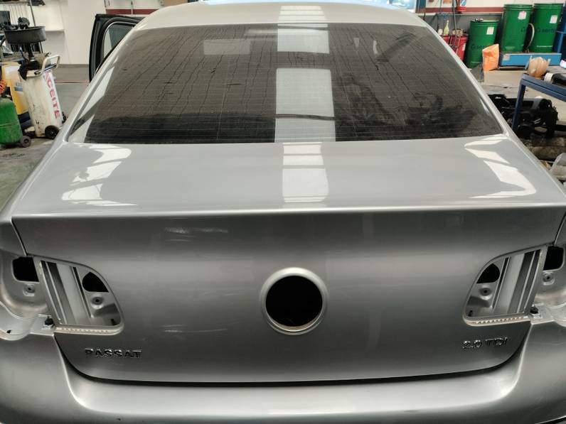 PORTON TRASERO VOLKSWAGEN PASSAT BERLINA 2010 2.0 TDI (140 CV)