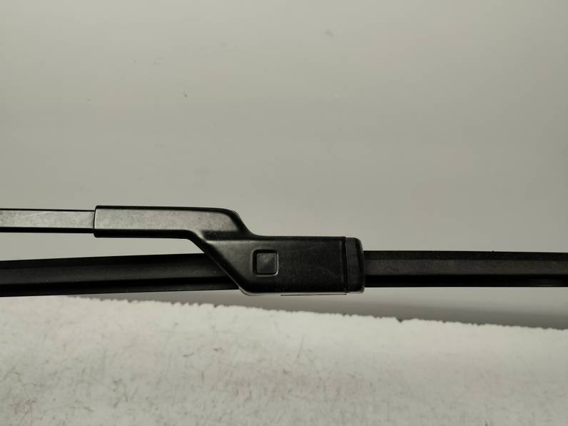 BRAZO LIMPIA DELANTERO DERECHO VOLKSWAGEN PASSAT BERLINA 2010 2.0 TDI (140 CV)