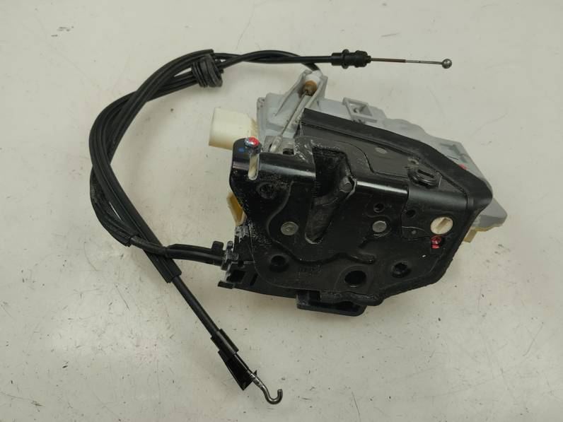 CERRADURA PUERTA TRASERA DERECHA VOLKSWAGEN PASSAT BERLINA 2010 2.0 TDI (140 CV)