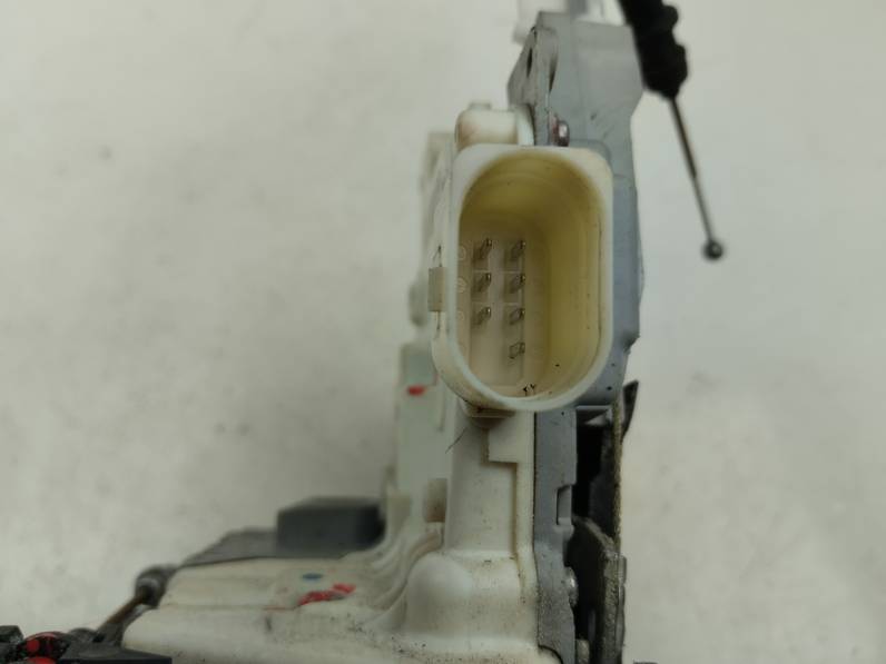 CERRADURA PUERTA TRASERA DERECHA VOLKSWAGEN PASSAT BERLINA 2010 2.0 TDI (140 CV)