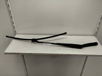 BRAZO LIMPIA DELANTERO IZQUIERDO VOLKSWAGEN PASSAT BERLINA 2010 2.0 TDI (140 CV)