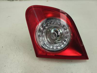 PILOTO TRASERO DERECHO INTERIOR VOLKSWAGEN PASSAT BERLINA 2010 2.0 TDI (140 CV)