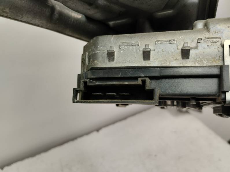 MOTOR LIMPIA DELANTERO MERCEDES CLASE E BERLINA 2004 2.2 CDI (150 CV)