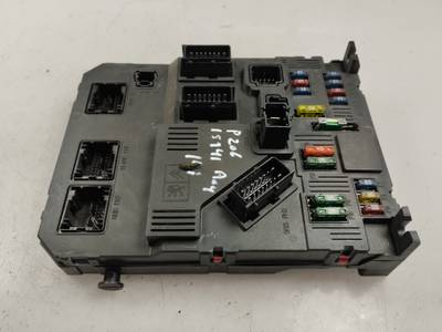 CAJA RELES FUSIBLES PEUGEOT 206 BERLINA 2004 1.4 16V (88 CV)