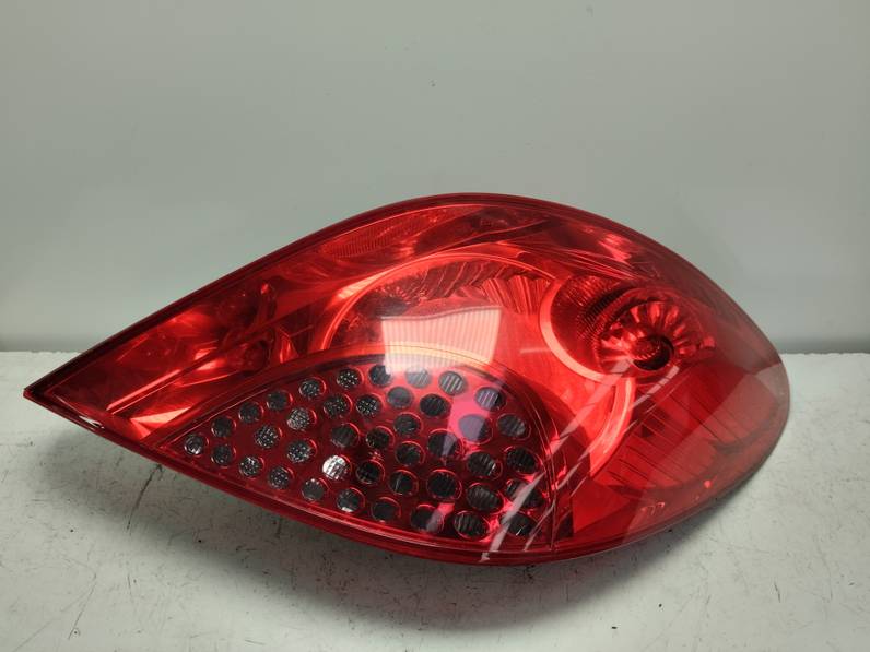 PILOTO TRASERO DERECHO PEUGEOT 207 2009 1.6 16V HDI (90 CV)