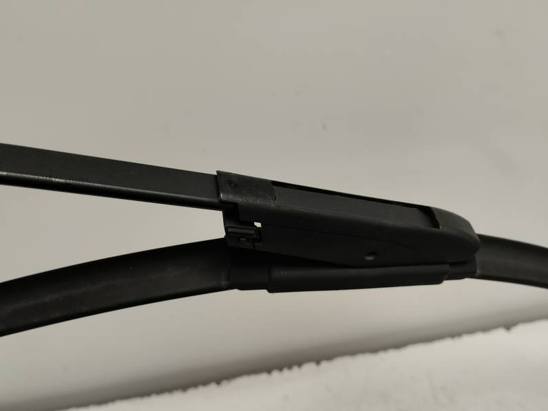 BRAZO LIMPIA DELANTERO DERECHO RENAULT SCENIC III 2009 2.0 DCI D FAP (160 CV)