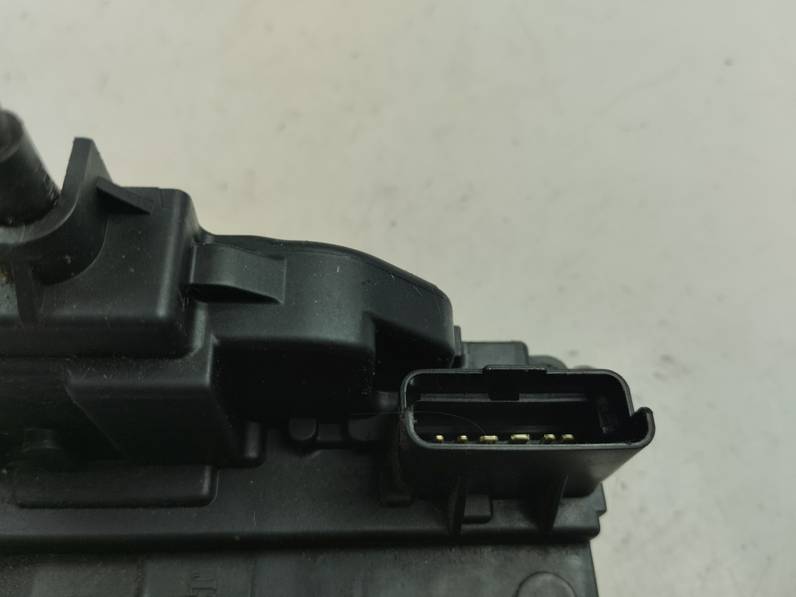 CERRADURA PUERTA TRASERA DERECHA RENAULT SCENIC III 2009 2.0 DCI D FAP (160 CV)