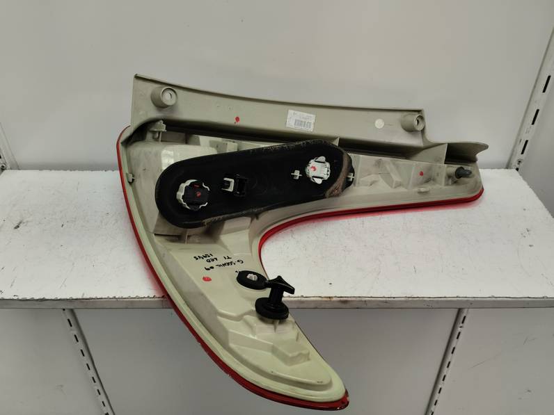 PILOTO TRASERO IZQUIERDO RENAULT SCENIC III 2009 2.0 DCI D FAP (160 CV)