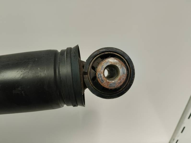 AMORTIGUADOR TRASERO DERECHO RENAULT SCENIC III 2009 2.0 DCI D FAP (160 CV)