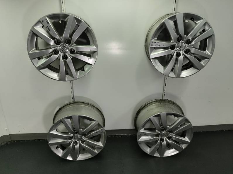 JUEGO LLANTAS PEUGEOT 308 2017 1.2 12V E-THP (131 CV)