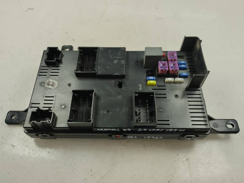 CAJA RELES FUSIBLES KIA CARNIVAL 2007 2.9 CRDI (185 CV)