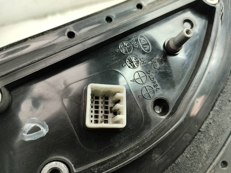 RETROVISOR IZQUIERDO KIA CARNIVAL 2007 2.9 CRDI (185 CV)