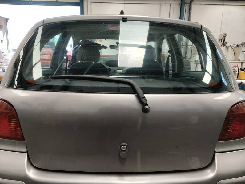 PORTON TRASERO TOYOTA YARIS 2003 1.4 TURBODIESEL (75 CV)