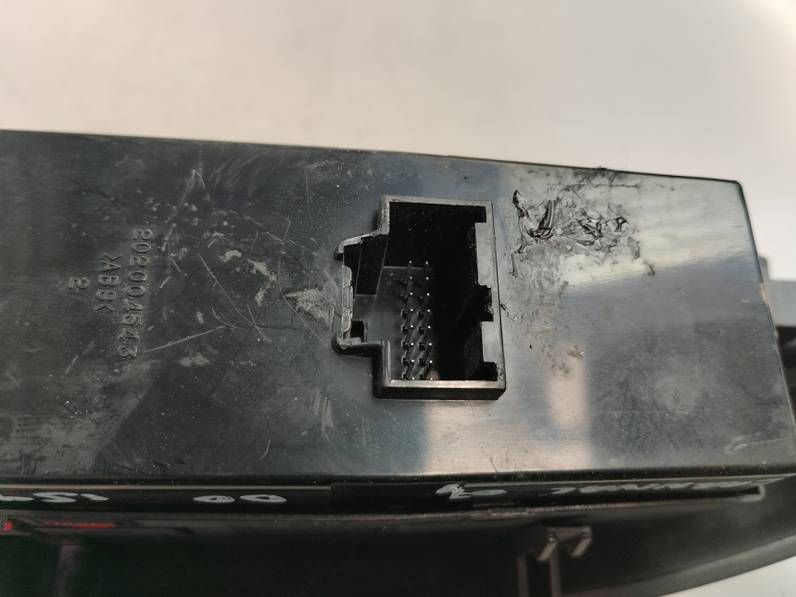 MANDO ELEVALUNAS DELANTERO DERECHO KIA CARNIVAL 2007 2.9 CRDI (185 CV)