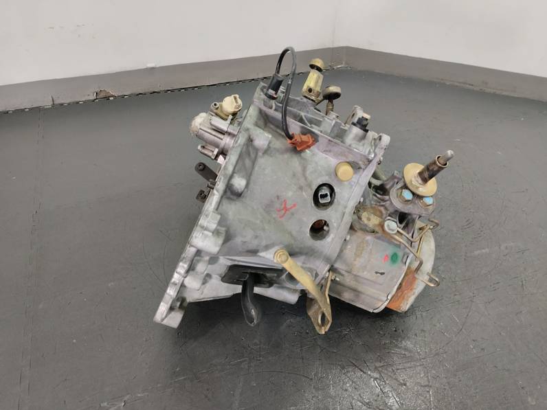 CAJA CAMBIOS CITROEN XSARA BERLINA 2000 1.9 D (69 CV)