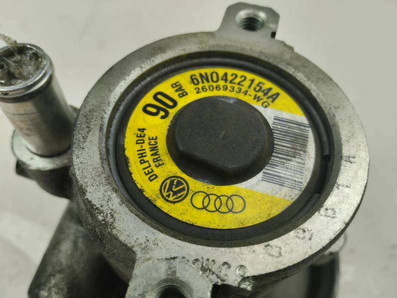 BOMBA DIRECCION VOLKSWAGEN POLO BERLINA 2001 1.4 TDI (75 CV)