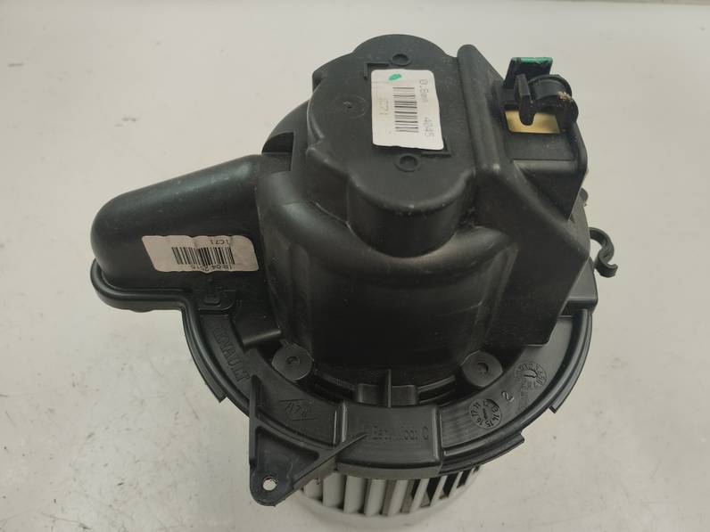 MOTOR CALEFACCION DACIA SANDERO 2015 0.9 TCE (90 CV)