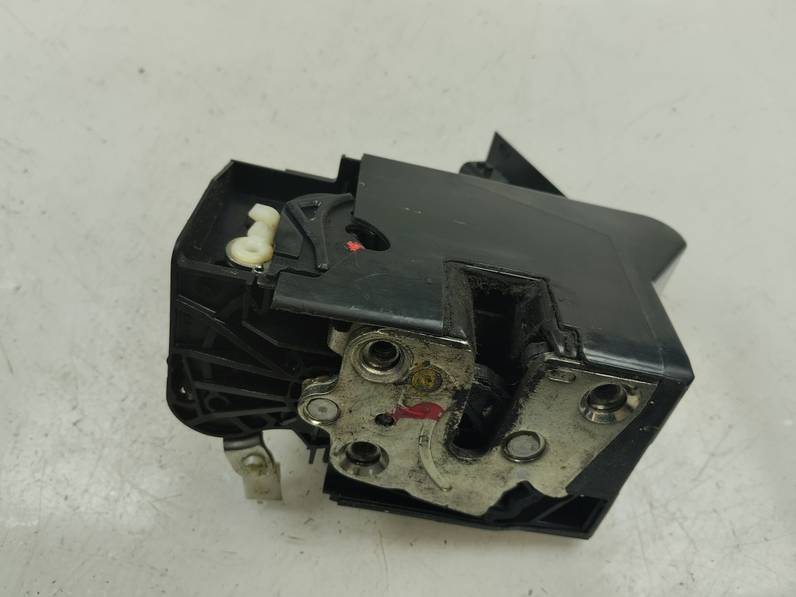 CERRADURA PUERTA DELANTERA DERECHA DACIA SANDERO 2015 0.9 TCE (90 CV)