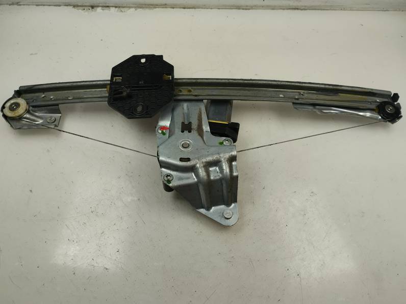 ELEVALUNAS DELANTERO DERECHO DACIA SANDERO 2015 0.9 TCE (90 CV)