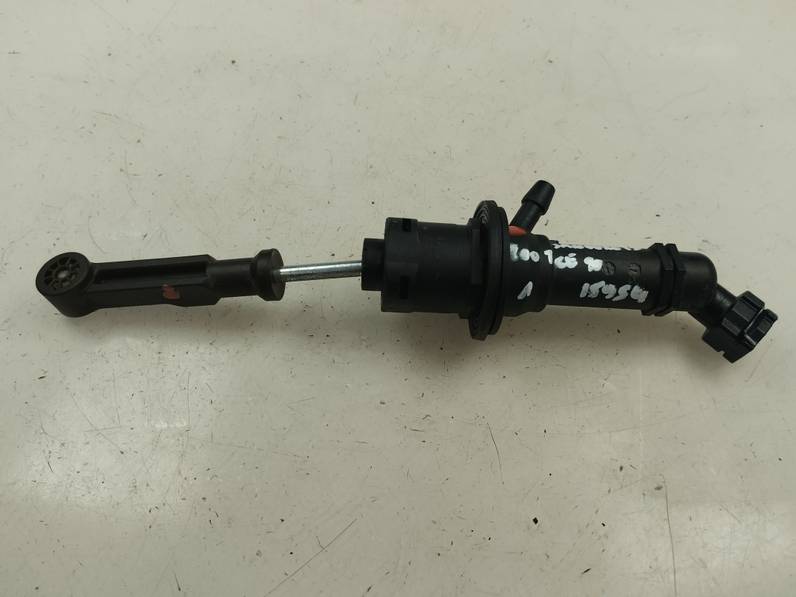 BOMBA EMBRAGUE DACIA SANDERO 2015 0.9 TCE (90 CV)