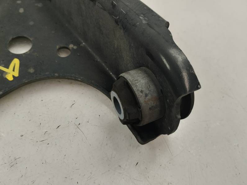 BRAZO SUSPENSION INFERIOR DELANTERO IZQUIERDO DACIA SANDERO 2015 0.9 TCE (90 CV)