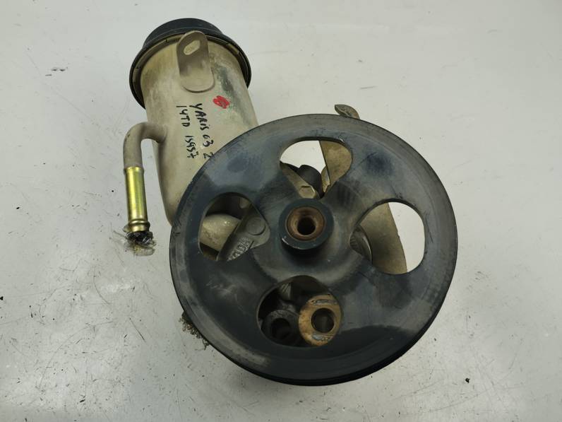 BOMBA DIRECCION TOYOTA YARIS 2003 1.4 TURBODIESEL (75 CV)