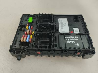CAJA RELES FUSIBLES FORD TRANSIT CONNECT 2021 1.5 TDCI (101 CV)