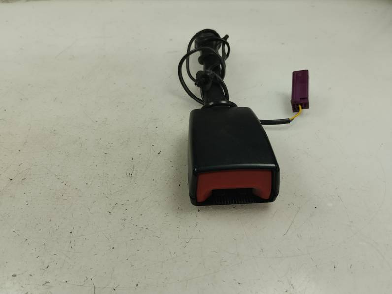 CINTURON SEGURIDAD DELANTERO DERECHO FORD TRANSIT CONNECT 2021 1.5 TDCI (101 CV)