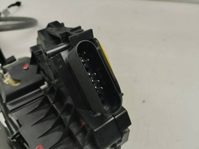 CERRADURA PUERTA TRASERA DERECHA FORD TRANSIT CONNECT 2021 1.5 TDCI (101 CV)