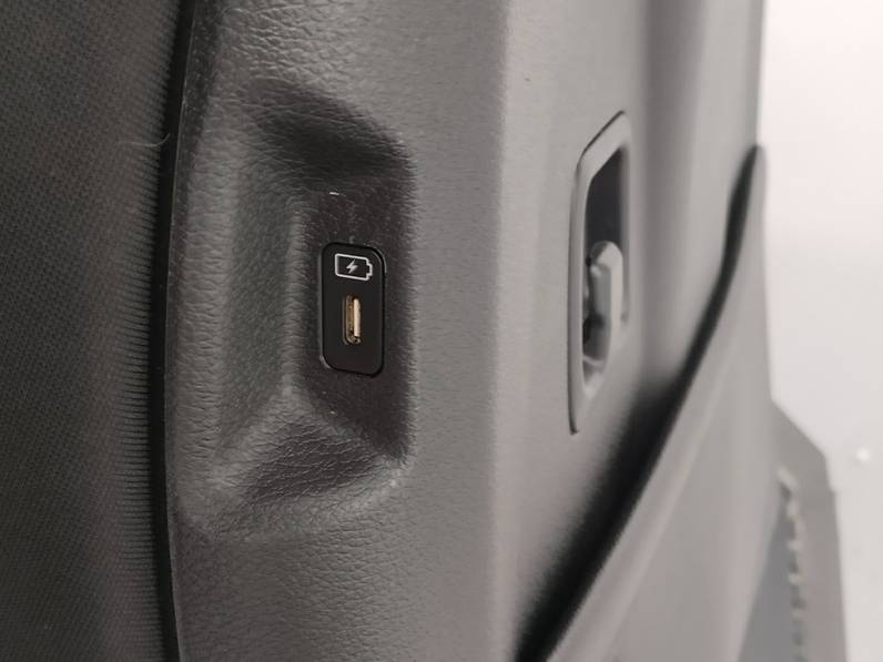 JUEGO ASIENTOS COMPLETO KIA SPORTAGE 2023 1.6 (132 CV)