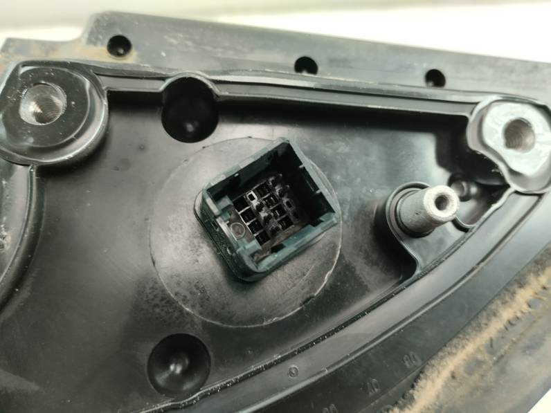 RETROVISOR IZQUIERDO HYUNDAI ACCENT 2007 1.4 (97 CV)