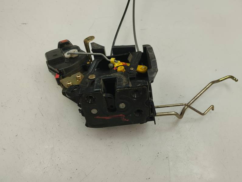 CERRADURA PUERTA DELANTERA DERECHA HYUNDAI ACCENT 2007 1.4 (97 CV)