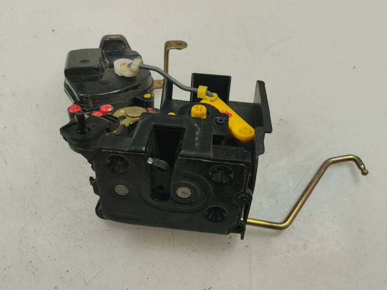 CERRADURA PUERTA TRASERA DERECHA HYUNDAI ACCENT 2007 1.4 (97 CV)