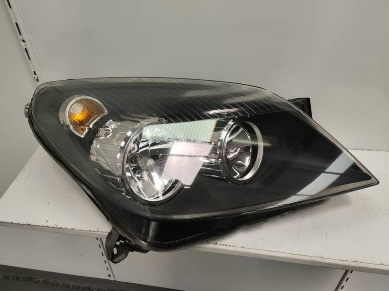 FARO DERECHO OPEL ASTRA H BERLINA 2005 1.7 16V CDTI (101 CV)