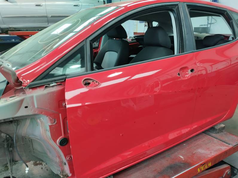 PUERTA DELANTERA IZQUIERDA SEAT IBIZA 2014 1.2 TSI (86 CV)