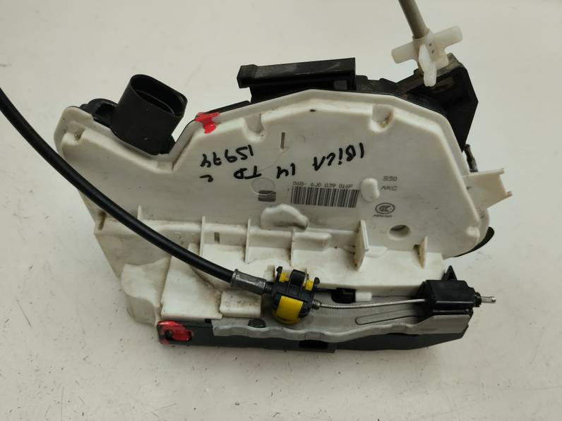 CERRADURA PUERTA TRASERA DERECHA SEAT IBIZA 2014 1.2 TSI (86 CV)