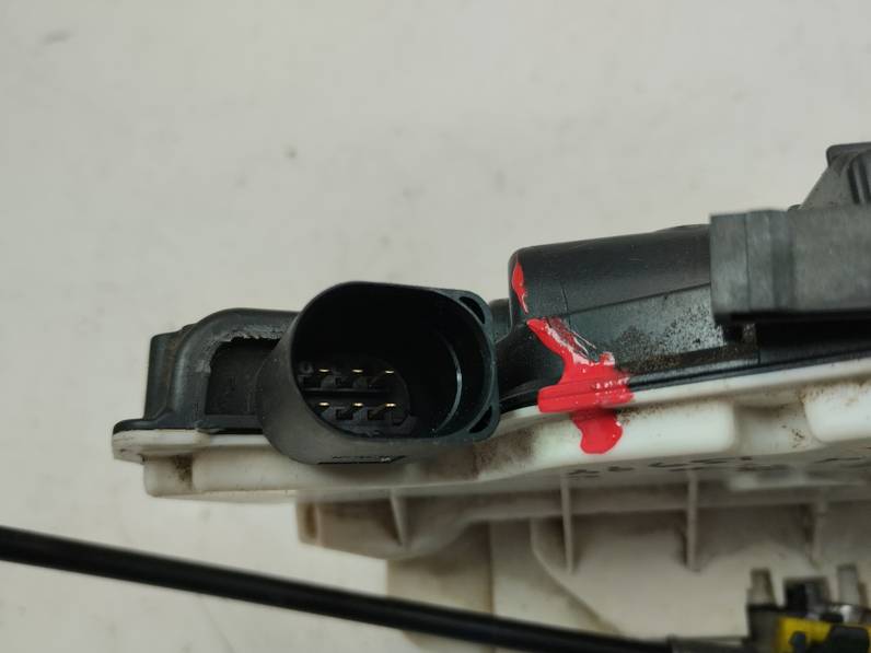 CERRADURA PUERTA TRASERA DERECHA SEAT IBIZA 2014 1.2 TSI (86 CV)