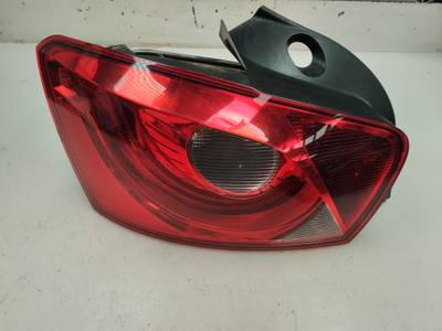 PILOTO TRASERO IZQUIERDO SEAT IBIZA 2014 1.2 TSI (86 CV)