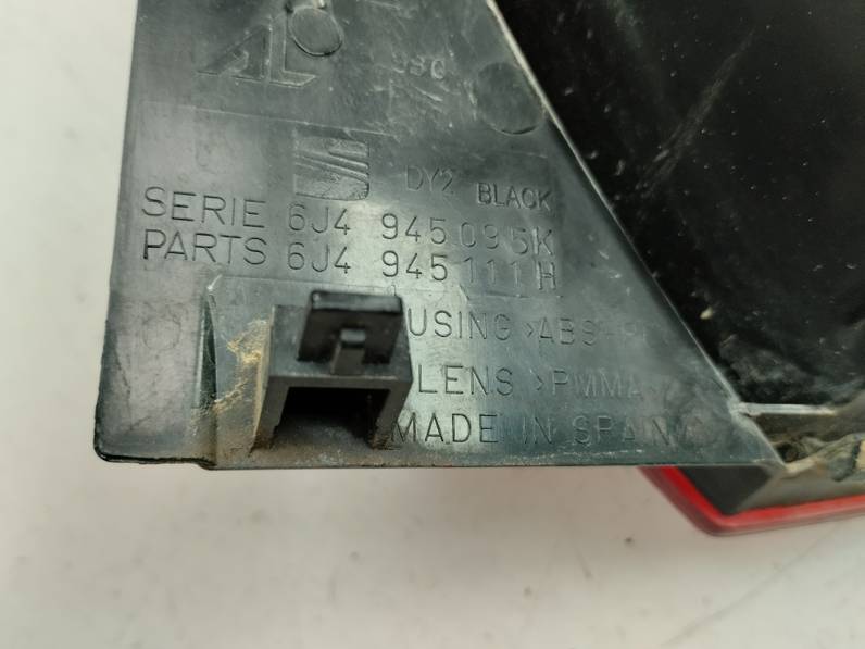 PILOTO TRASERO IZQUIERDO SEAT IBIZA 2014 1.2 TSI (86 CV)