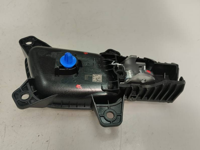 MANETA INTERIOR TRASERA IZQUIERDA KIA SPORTAGE 2023 1.6 (132 CV)