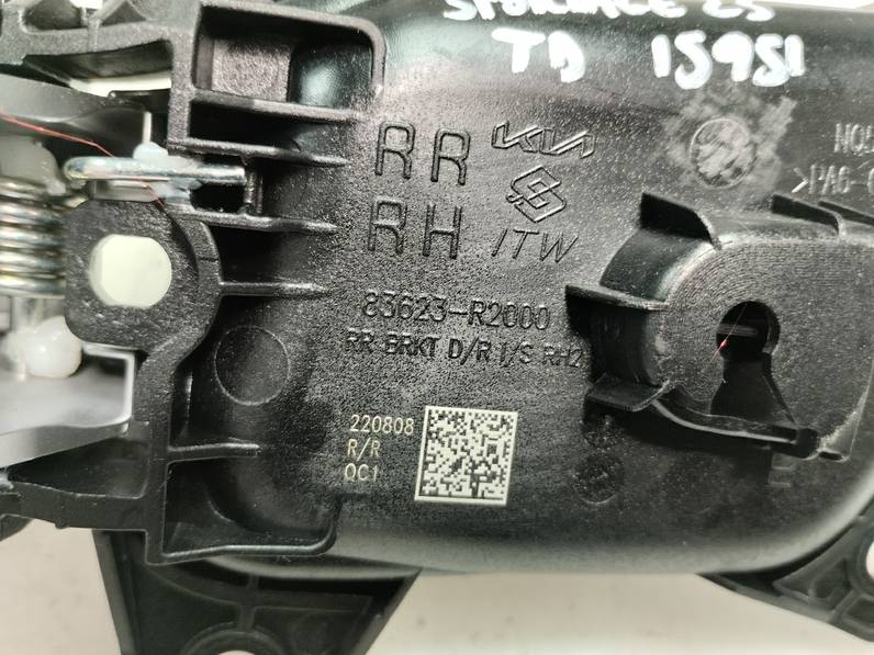 MANETA INTERIOR TRASERA DERECHA KIA SPORTAGE 2023 1.6 (132 CV)