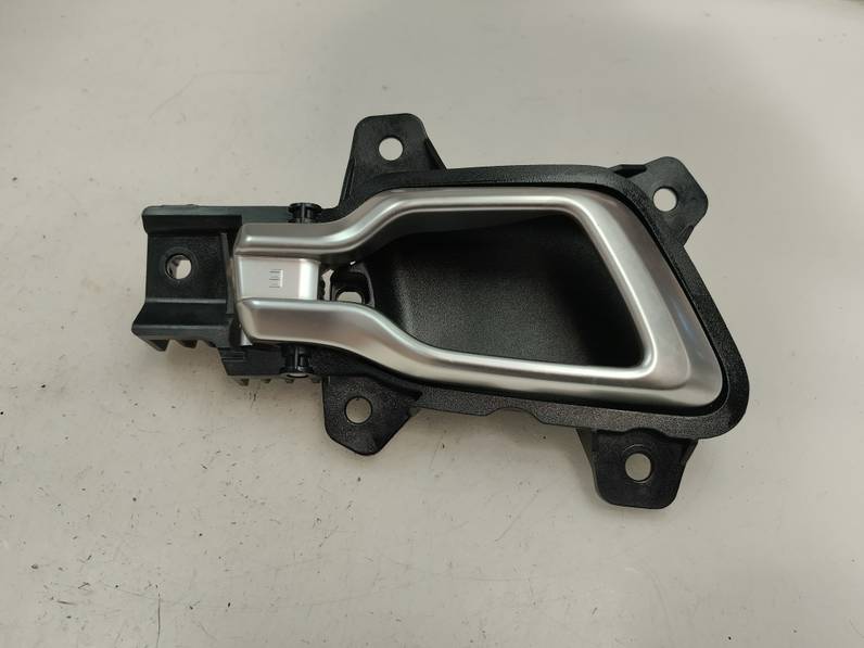 MANETA INTERIOR DELANTERA DERECHA KIA SPORTAGE 2023 1.6 (132 CV)