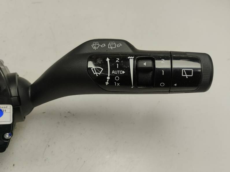 MANDO MULTIFUNCION KIA SPORTAGE 2023 1.6 (132 CV)