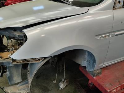 ALETA DELANTERA IZQUIERDA HYUNDAI ACCENT 2007 1.4 (97 CV)