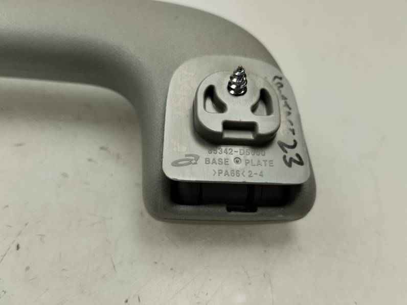 MANETA INTERIOR TRASERA DERECHA KIA SPORTAGE 2023 1.6 (132 CV)