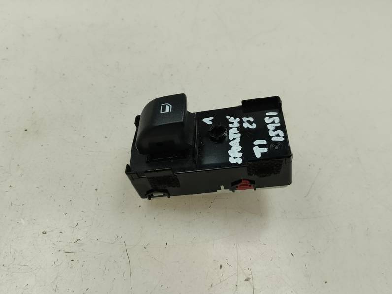 MANDO ELEVALUNAS TRASERO IZQUIERDO KIA SPORTAGE 2023 1.6 (132 CV)