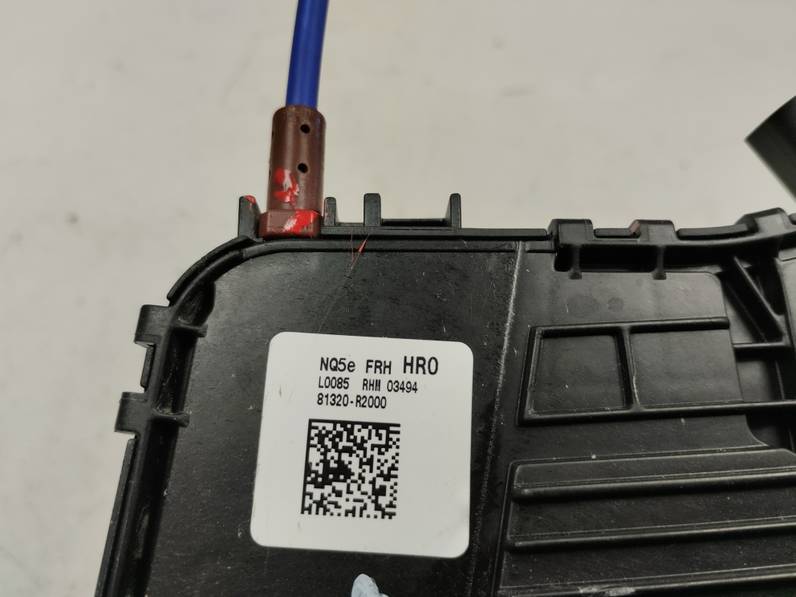 CERRADURA PUERTA DELANTERA DERECHA KIA SPORTAGE 2023 1.6 (132 CV)