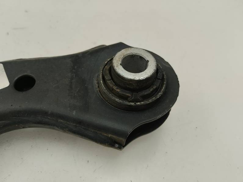 BRAZO SUSPENSION SUPERIOR TRASERO IZQUIERDO KIA SPORTAGE 2023 1.6 (132 CV)