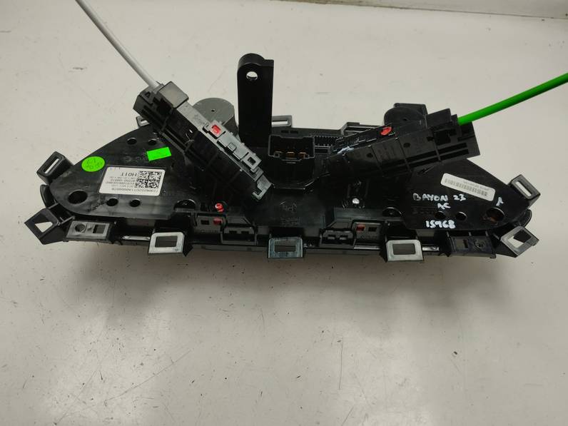 MANDO CALEFACCION AIRE ACONDICIONADO HYUNDAI BAYON 2023 1.2 (84CV)