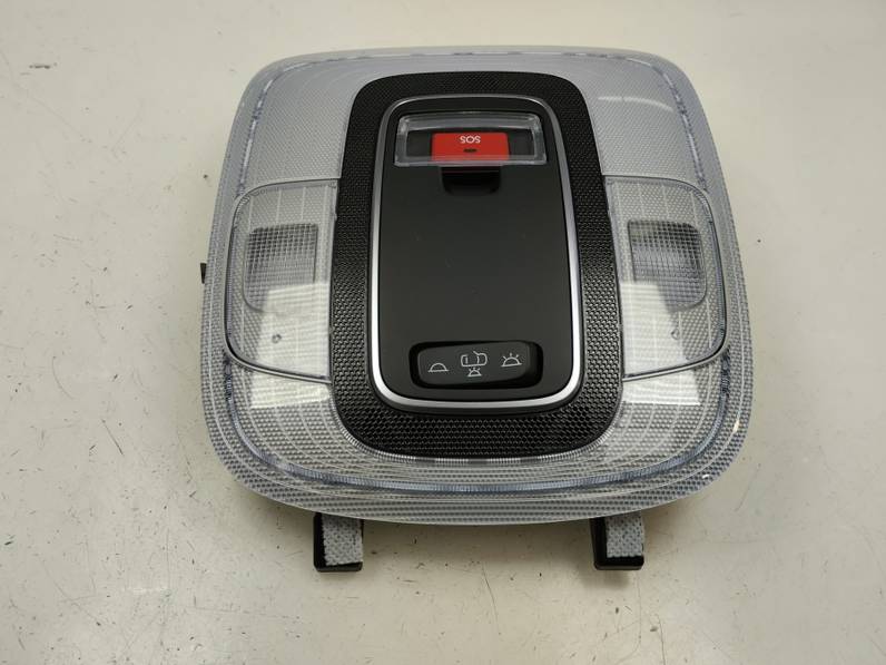 LUZ INTERIOR HYUNDAI BAYON 2023 1.2 (84CV)